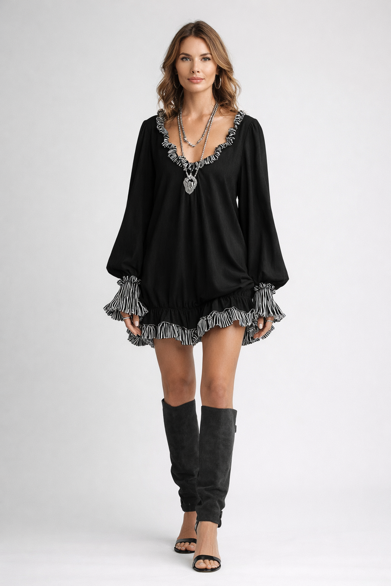 AtelierDelHaus Noir Ruffle